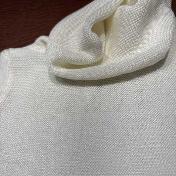 Gretchen Scott turtle neck - Picture 2 of 4